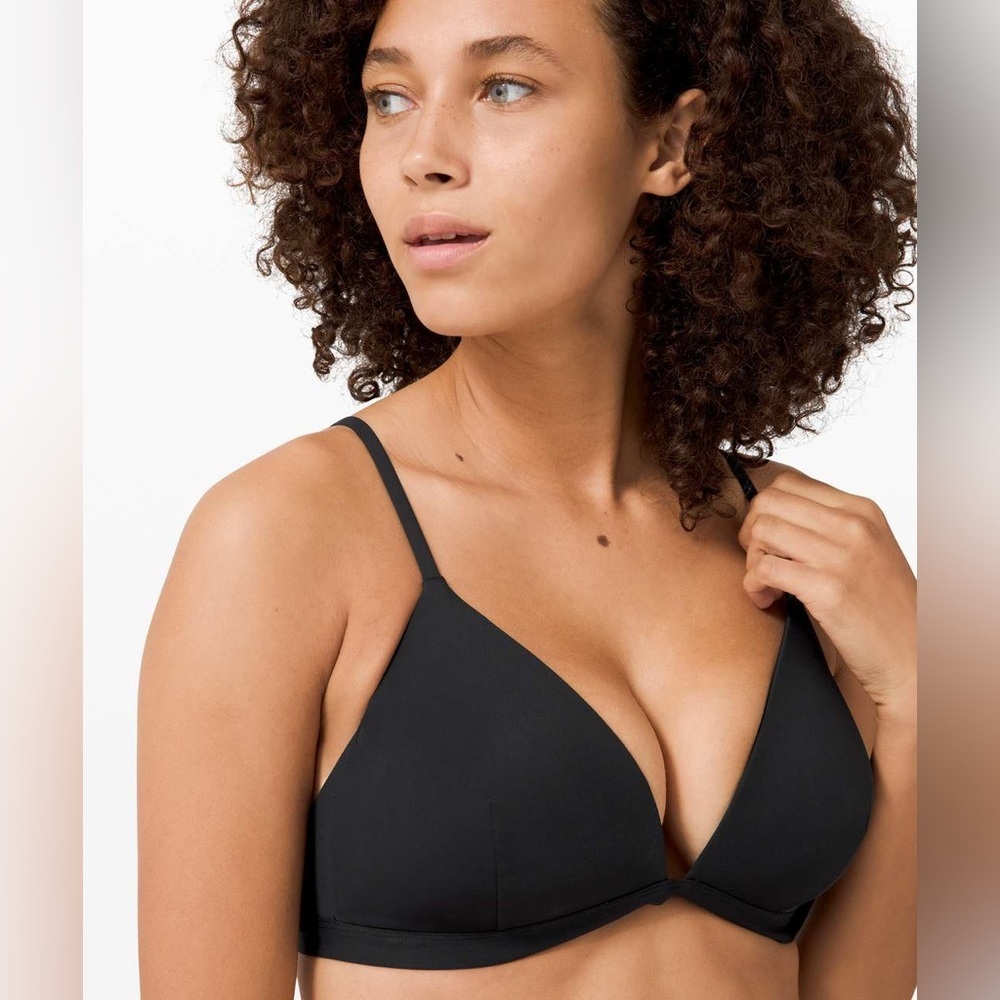 Lululemon Deep Sea Swim Top *D Cup